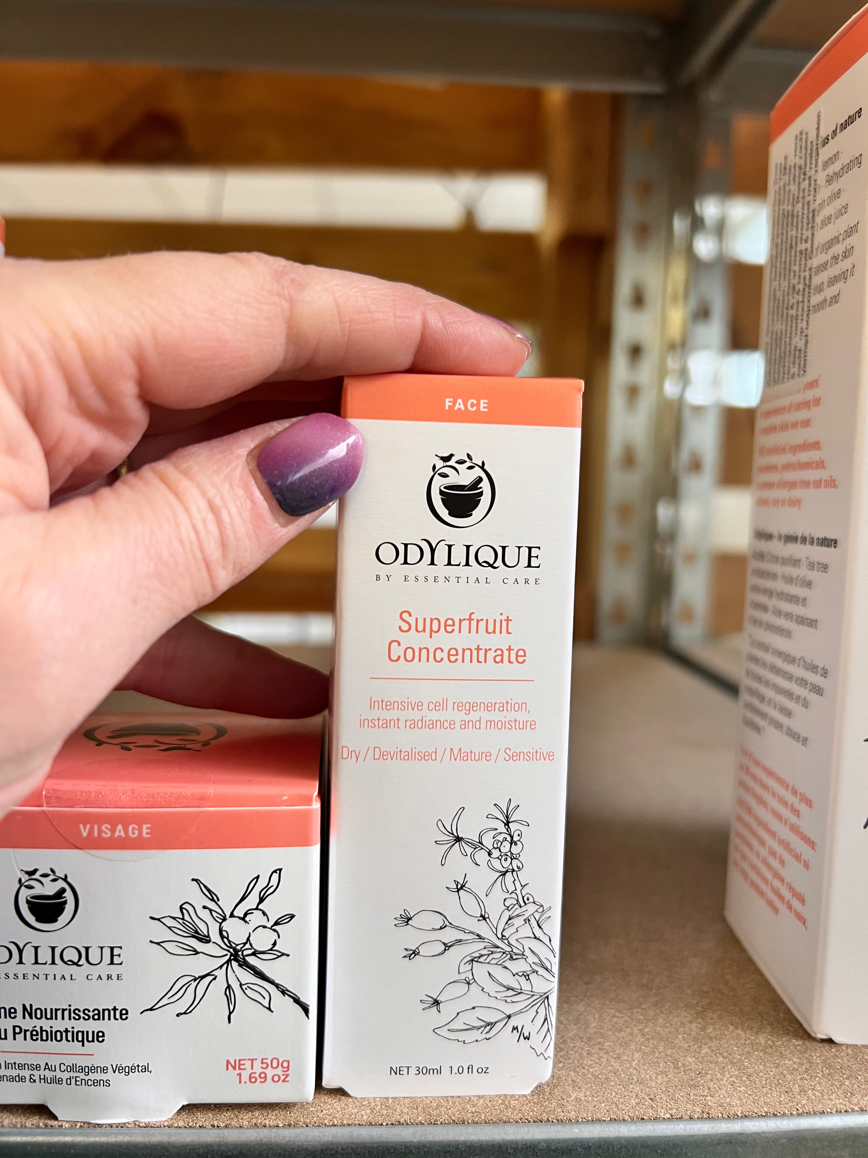 Superfruit serum Odylique - instant glow - 30ml