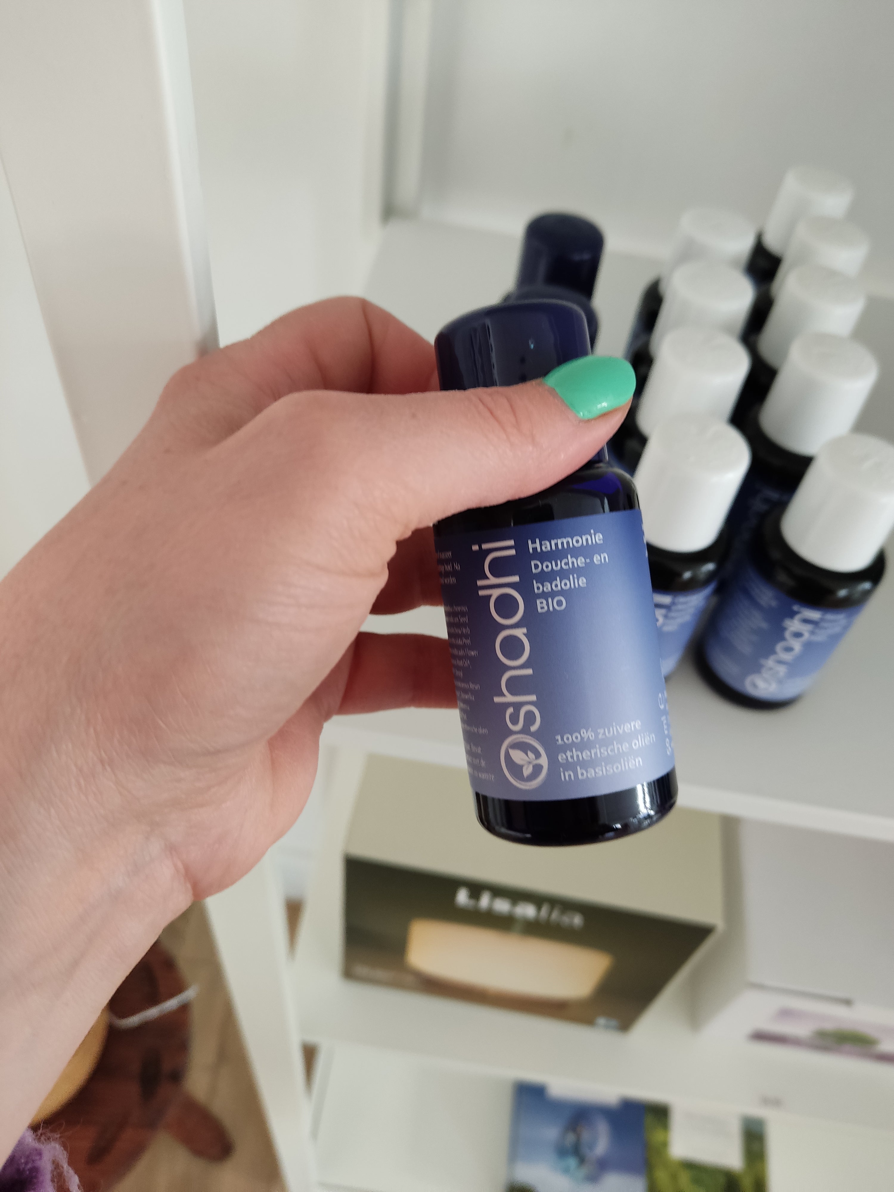 Harmonie bad & doucheolie - Oshadhi - stress loslaten - 50ml