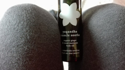 Yogandha Muscle soothe body oil - verwarmt je lichaam en spieren