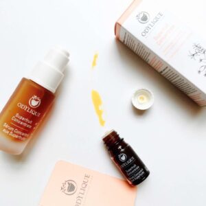 Superfruit serum Odylique - instant glow - 30ml